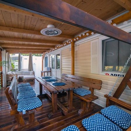 Mobile Home Cube, 3 Bedrooms, Free Parking, Wifi Biograd Na Moru Ngoại thất bức ảnh